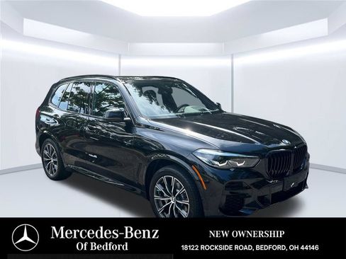 Used 2023 BMW X5 xDrive40i w/ M Sport Package AWD/4WD image 8