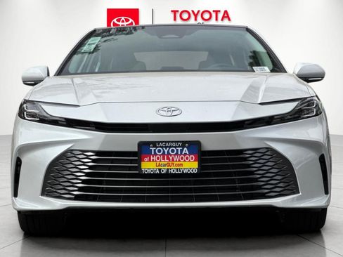 New 2026 Toyota Camry XLE image 8