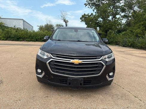 Used 2019 Chevrolet Traverse LT AWD/4WD image 2