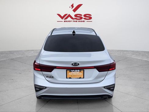 Used 2020 Kia Forte LXS image 6