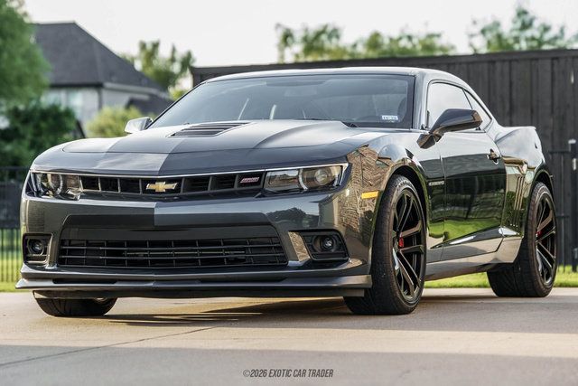 Used 2015 Chevrolet Camaro SS w/ SS Performance Package RWD image 14