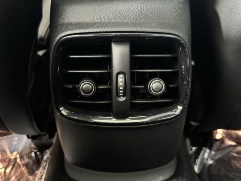 Used 2019 MINI Cooper Clubman S w/ Premium Package FWD image 32