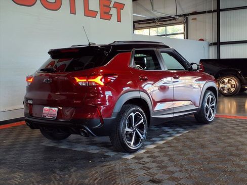 Used 2023 Chevrolet TrailBlazer RS w/ Convenience Package image 7