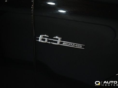 Used 2011 Mercedes-Benz ML 63 AMG 4MATIC image 4