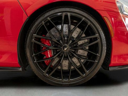 Used 2022 McLaren GT RWD image 35