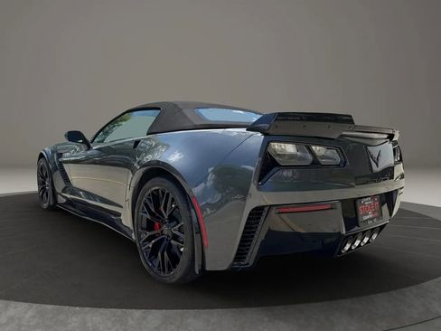 Used 2017 Chevrolet Corvette Z06 RWD image 3