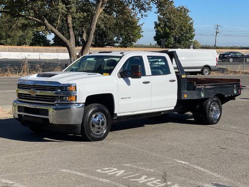 Used 2017 Chevrolet Silverado 3500 W/T w/ WT Convenience Package AWD/4WD image 2