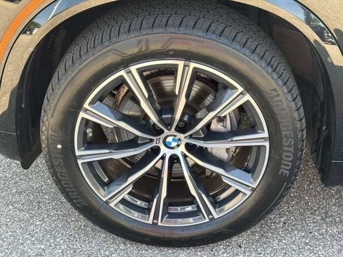 Certified 2024 BMW X5 xDrive40i w/ Executive Package AWD/4WD image 13
