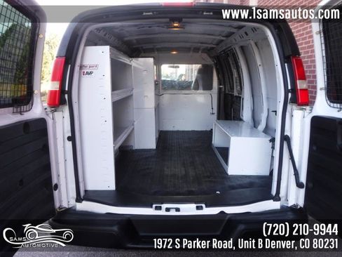 Used 2009 Chevrolet Express 1500 AWD image 24