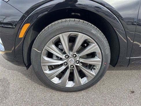 New 2026 Buick Envista Avenir image 10