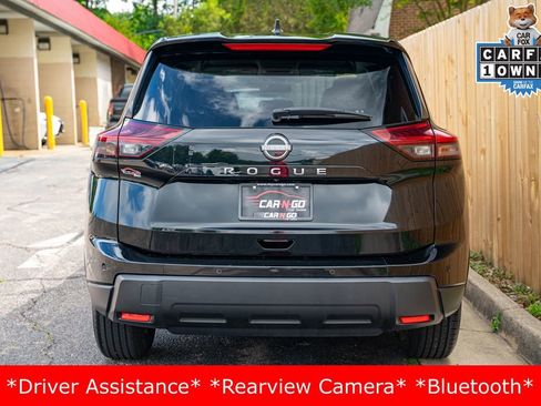 Used 2024 Nissan Rogue S FWD image 7