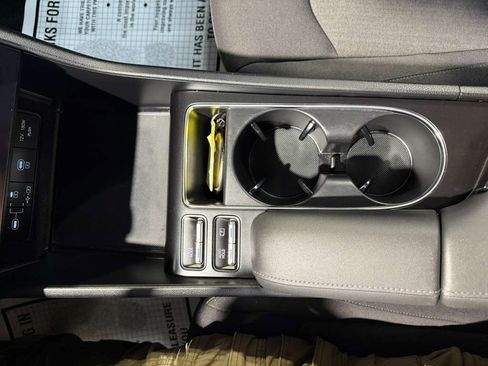 Used 2025 Hyundai Sonata SEL FWD image 19