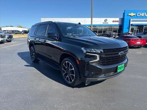Used 2023 Chevrolet Tahoe RST w/ Sport Performance Package image 4