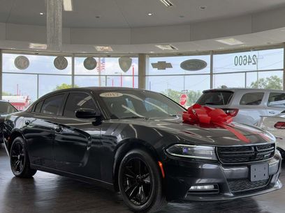 Used 2017 Dodge Charger SXT