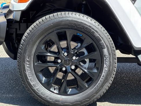 Used 2022 Jeep Wrangler Unlimited Sahara 4xe w/ Cold Weather Group image 25