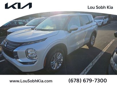 Used 2024 Mitsubishi Outlander ES