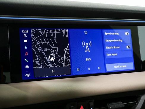 New 2026 Porsche Macan 4S Electric AWD/4WD image 14