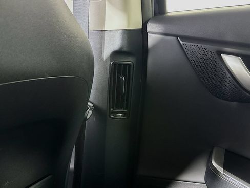 Used 2024 Kia EV6 Wind RWD image 33