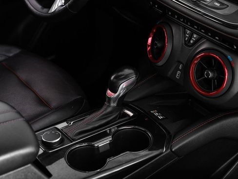 Used 2020 Chevrolet Blazer RS FWD image 22