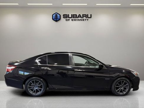 Used 2015 Honda Accord LX image 6