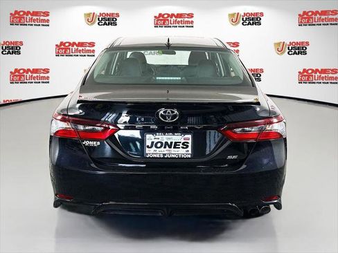 Certified 2022 Toyota Camry SE FWD image 14