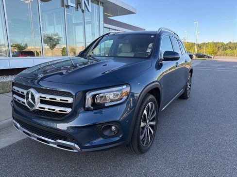 Used 2022 Mercedes-Benz GLB 250 4MATIC image 10