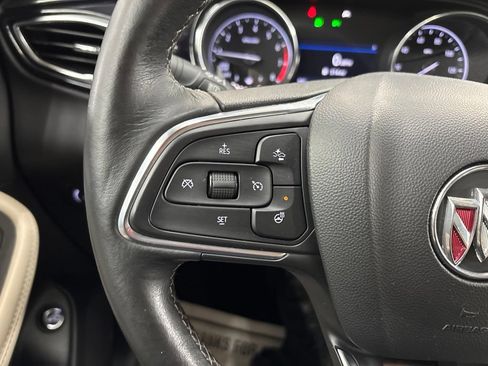 Used 2021 Buick Encore GX Essence FWD image 24