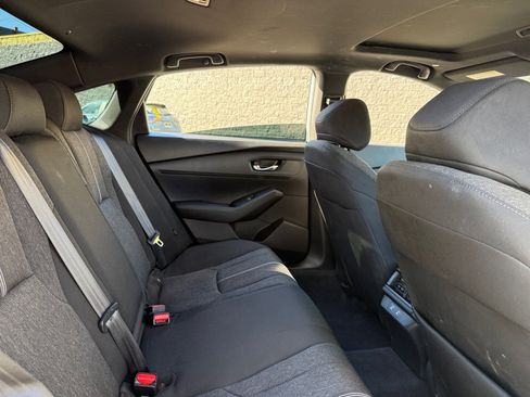 Used 2025 Honda Accord Sport image 17