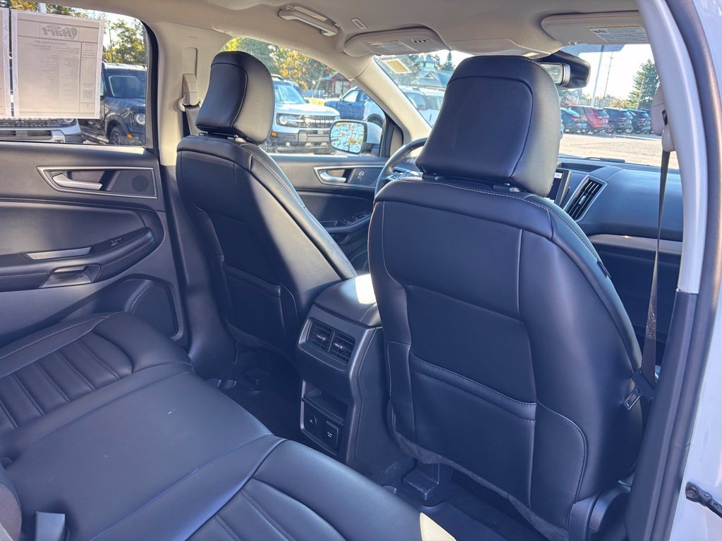 Used 2024 Ford Edge SEL w/ Convenience Package AWD/4WD image 17