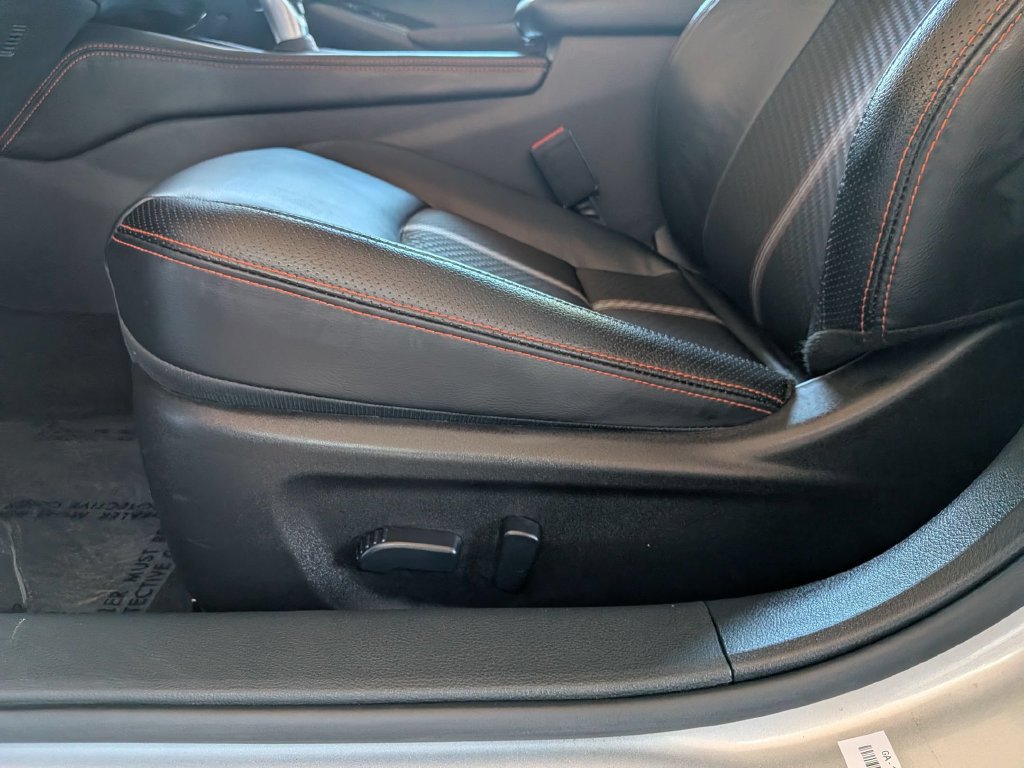 Used 2025 Nissan Altima 2.5 SR FWD image 14
