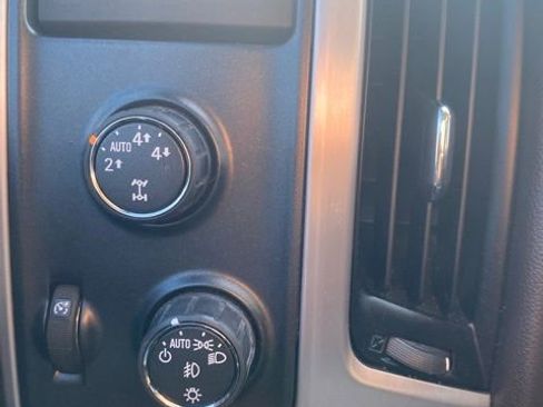 Used 2014 GMC Sierra 1500 SLT w/ SLT Crew Cab Value Package image 19