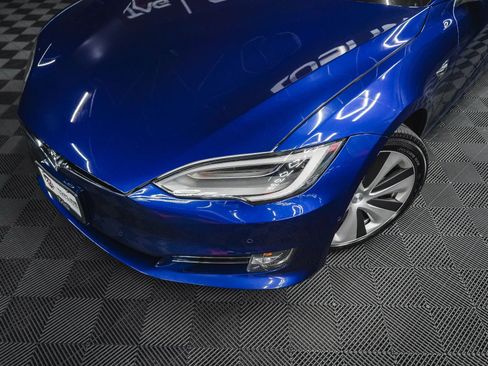 Used 2020 Tesla Model S AWD image 3