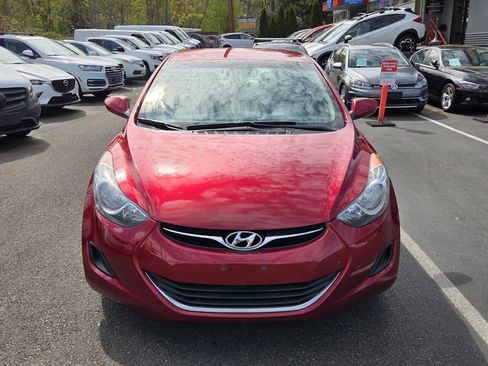 Used 2013 Hyundai Elantra GLS FWD image 2
