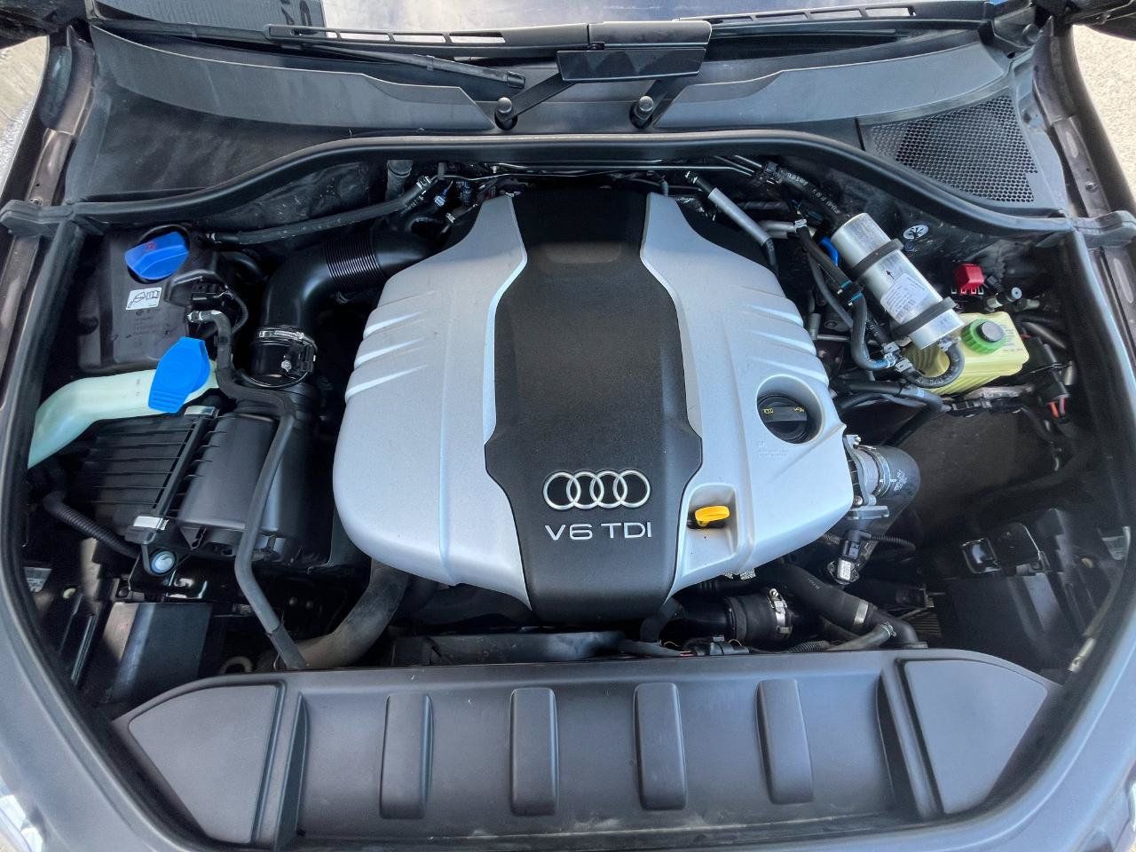 Used 2015 Audi Q7 TDI Premium Plus AWD/4WD image 45
