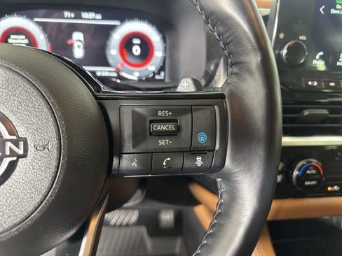 Used 2022 Nissan Pathfinder Platinum w/ Cargo Package image 13