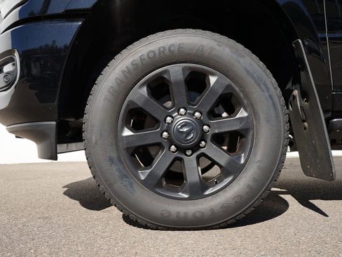 Used 2019 RAM 3500 Laramie image 33