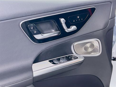 New 2026 Mercedes-Benz GLC 300 4MATIC image 18