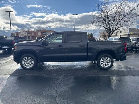 Used 2022 Chevrolet Silverado 1500 Custom image 4