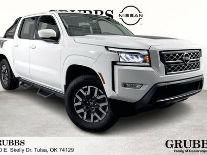 Used 2024 Nissan Frontier SL w/ Technology Package