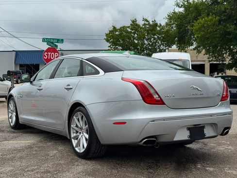 Used 2014 Jaguar XJ L Portfolio RWD image 4