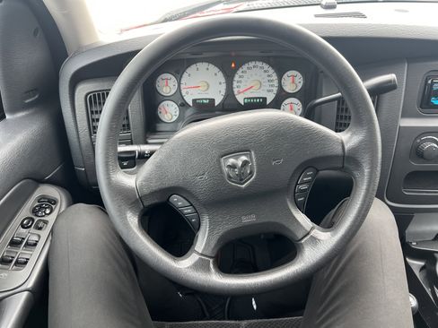 Used 2003 Dodge Ram 1500 Truck SLT image 18