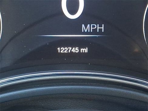 Used 2020 Jeep Grand Cherokee Overland image 21