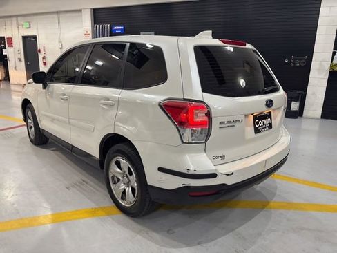 Used 2018 Subaru Forester 2.5i image 6