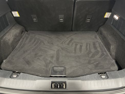 Used 2021 Ford Mustang Mach-E Select image 12