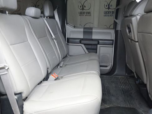 Used 2019 Ford F250 XL w/ Power Equipment Group image 19