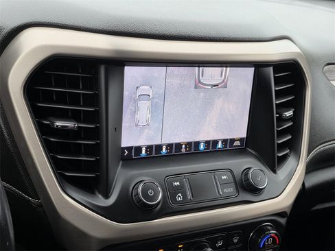 Used 2020 GMC Acadia Denali w/ Technology Package image 30