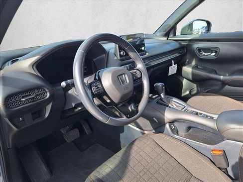 Used 2023 Honda HR-V Sport image 7