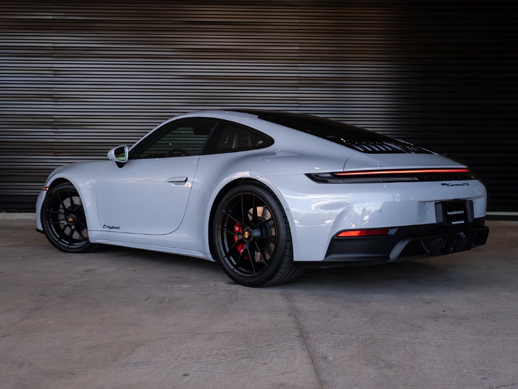Certified 2026 Porsche 911 Carrera GTS RWD image 3