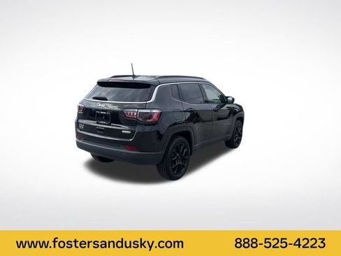 Used 2022 Jeep Compass Latitude AWD/4WD image 5