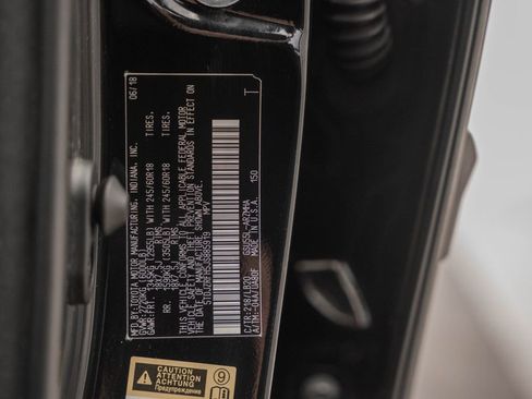 Used 2018 Toyota Highlander XLE w/ Protection Package #3 image 36